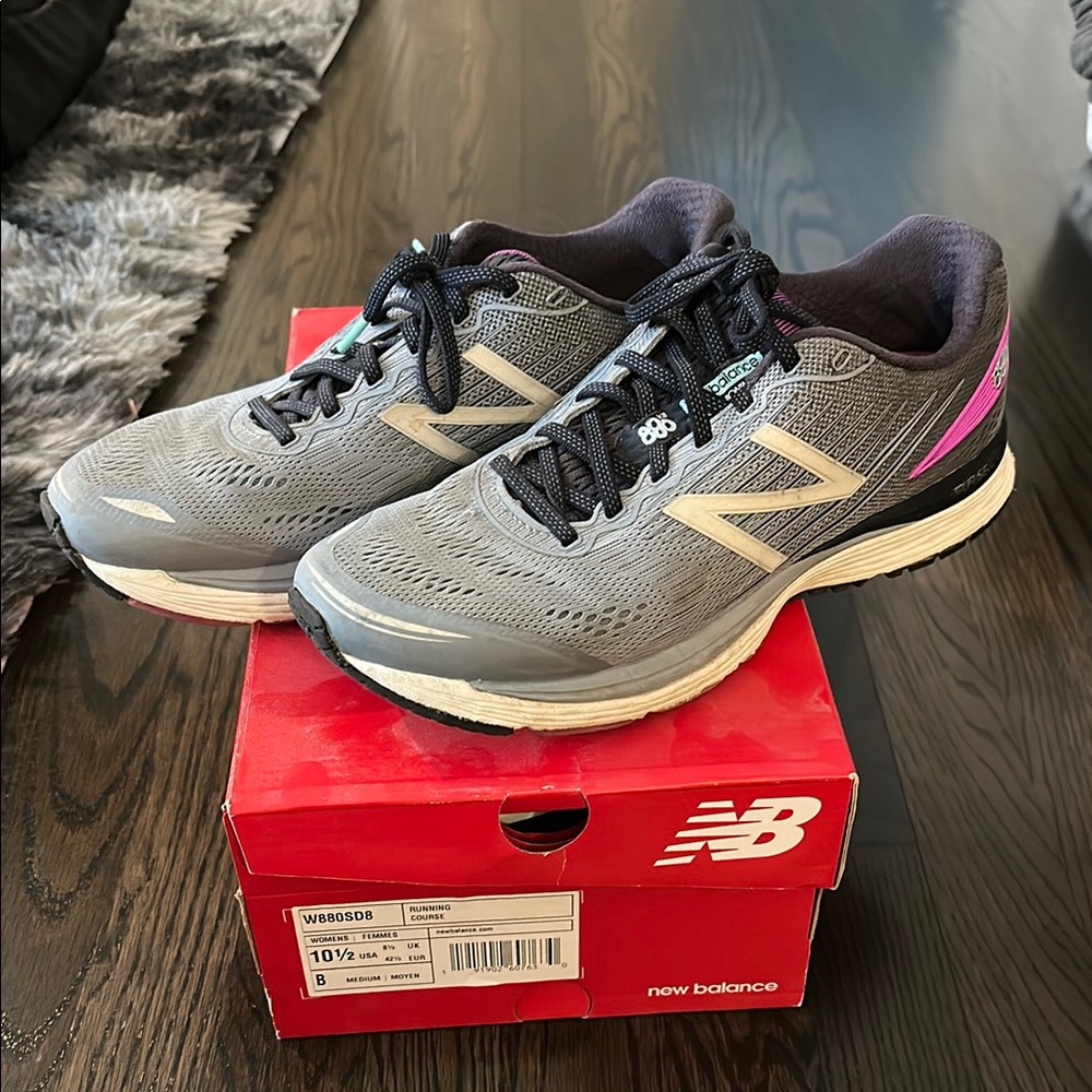 New Balance Gray Running Shoes with Pink Accents